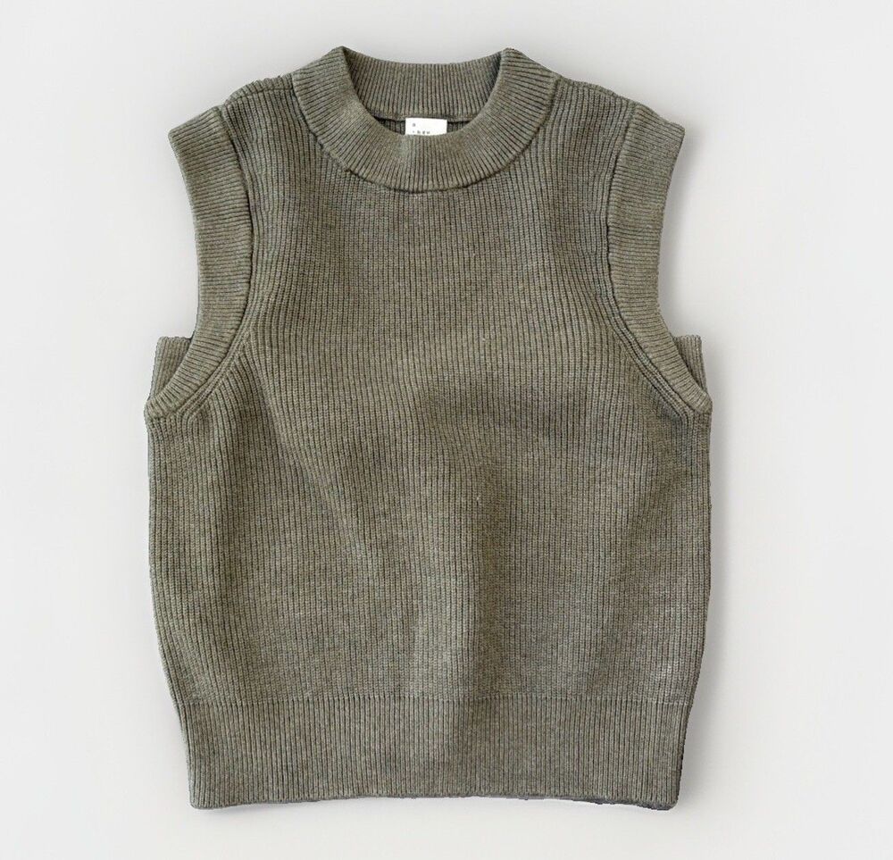 A New Day Womens Ribbed Sweater Vest Size S Small Olive Green Knit Crew Neck Top
